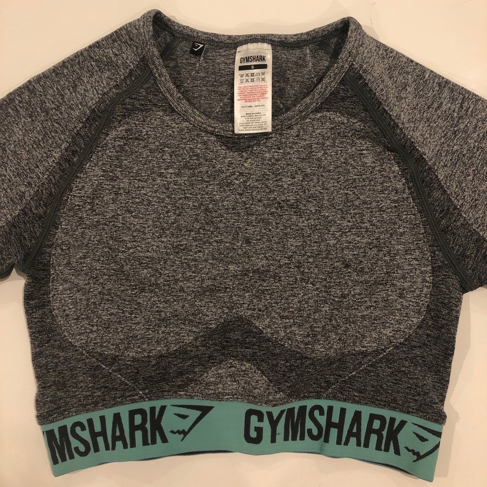 Gymshark flex crop top